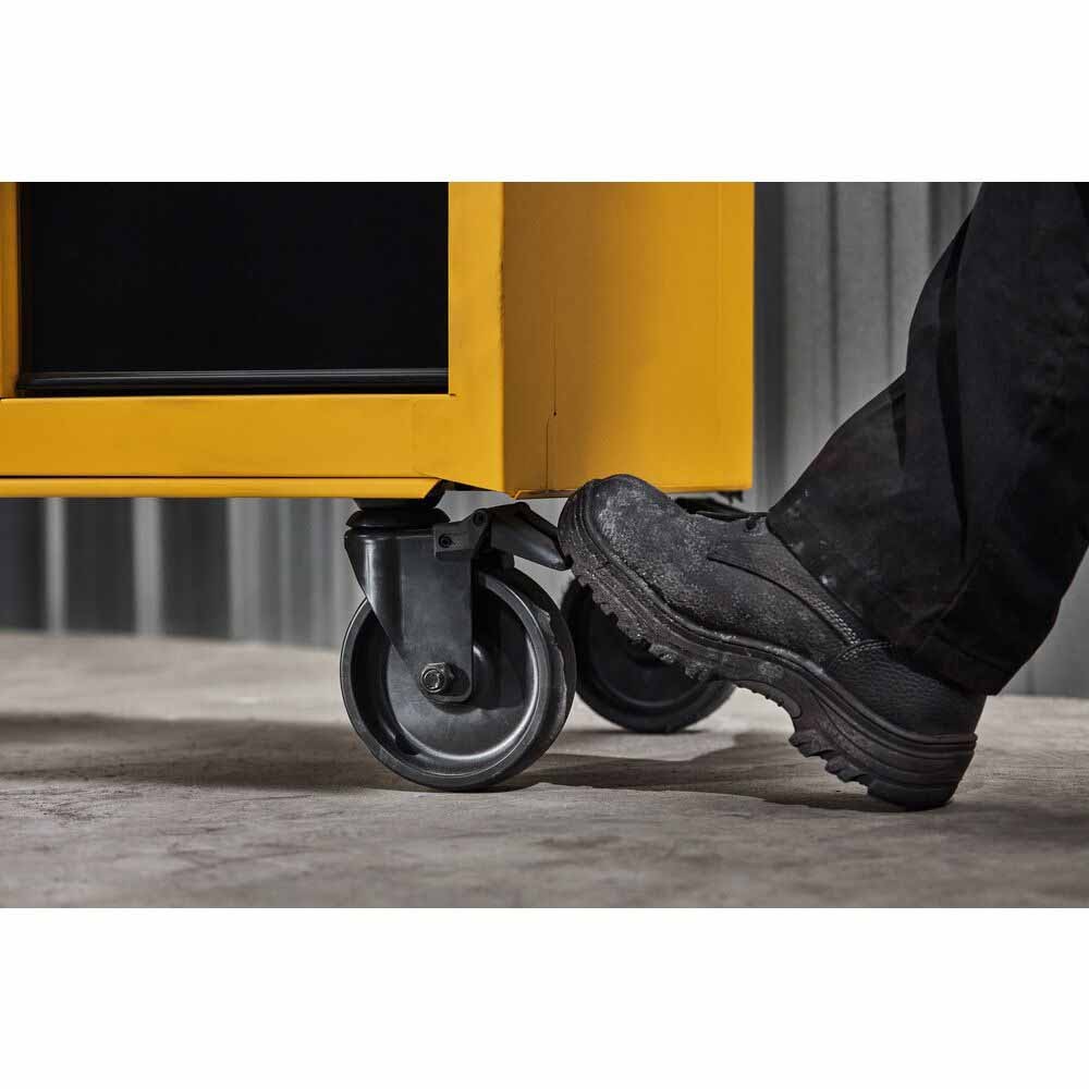 DeWalt DWST41092 41" Wide 8-Drawer 
Rolling Tool Cabinet - 8