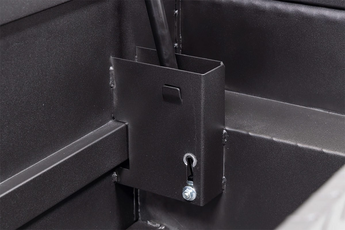 Model 131-52-03 Saddle Box, Aluminum, Textured Matte Black - 7