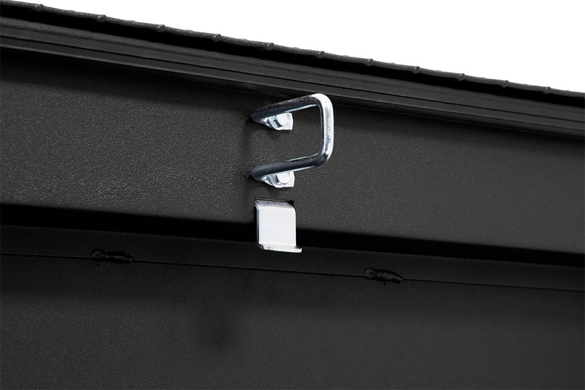 Model 131-52-03 Saddle Box, Aluminum, Textured Matte Black - 9